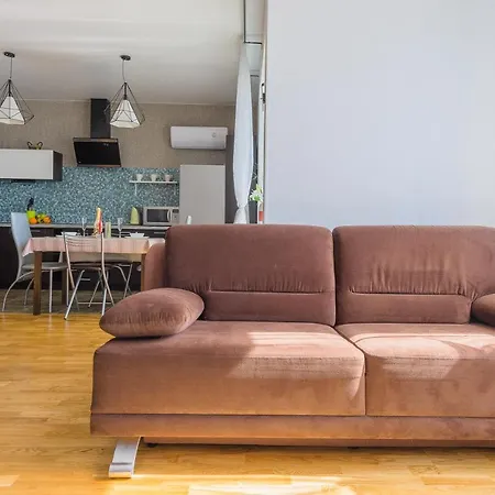 Репина, 4 Appartamento Minsk