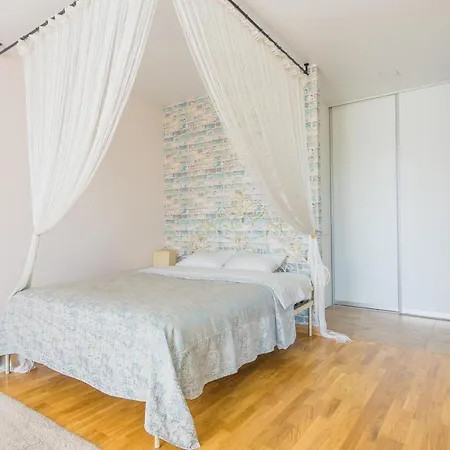 Репина, 4 Apartment Minsk